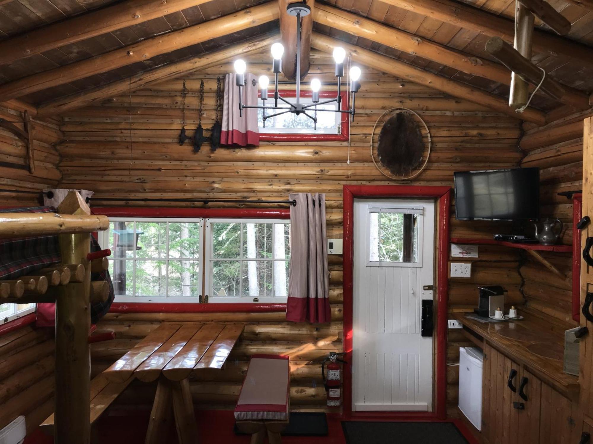 Domaine Le Bostonnais - Le Village En Bois Rond La Tuque Værelse billede