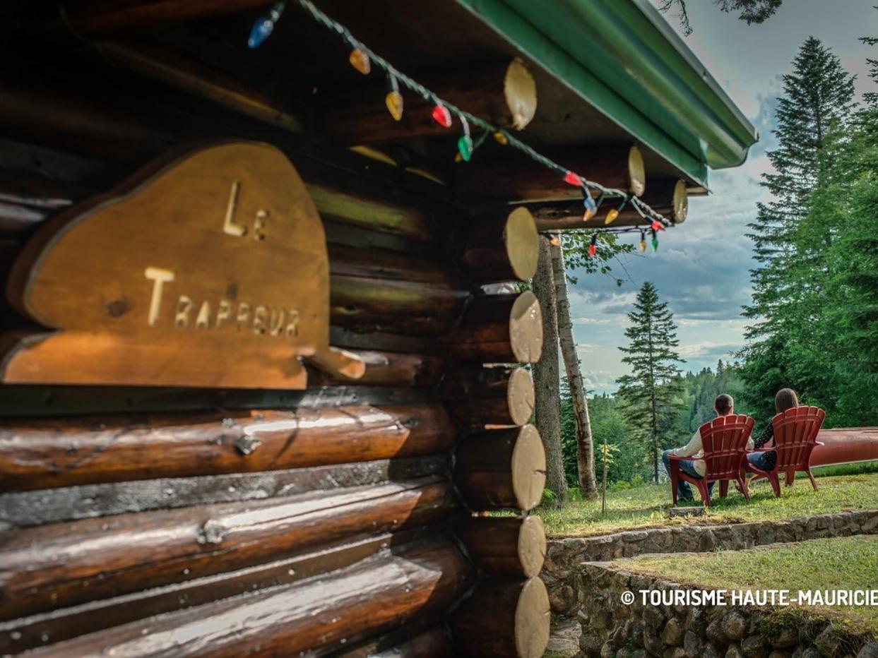 Domaine Le Bostonnais - Le Village En Bois Rond La Tuque Værelse billede